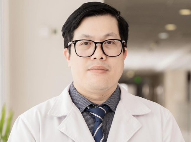 Leading Expert in Immunology and Pharmacogenomics Dr. Nguyen Van Dinh